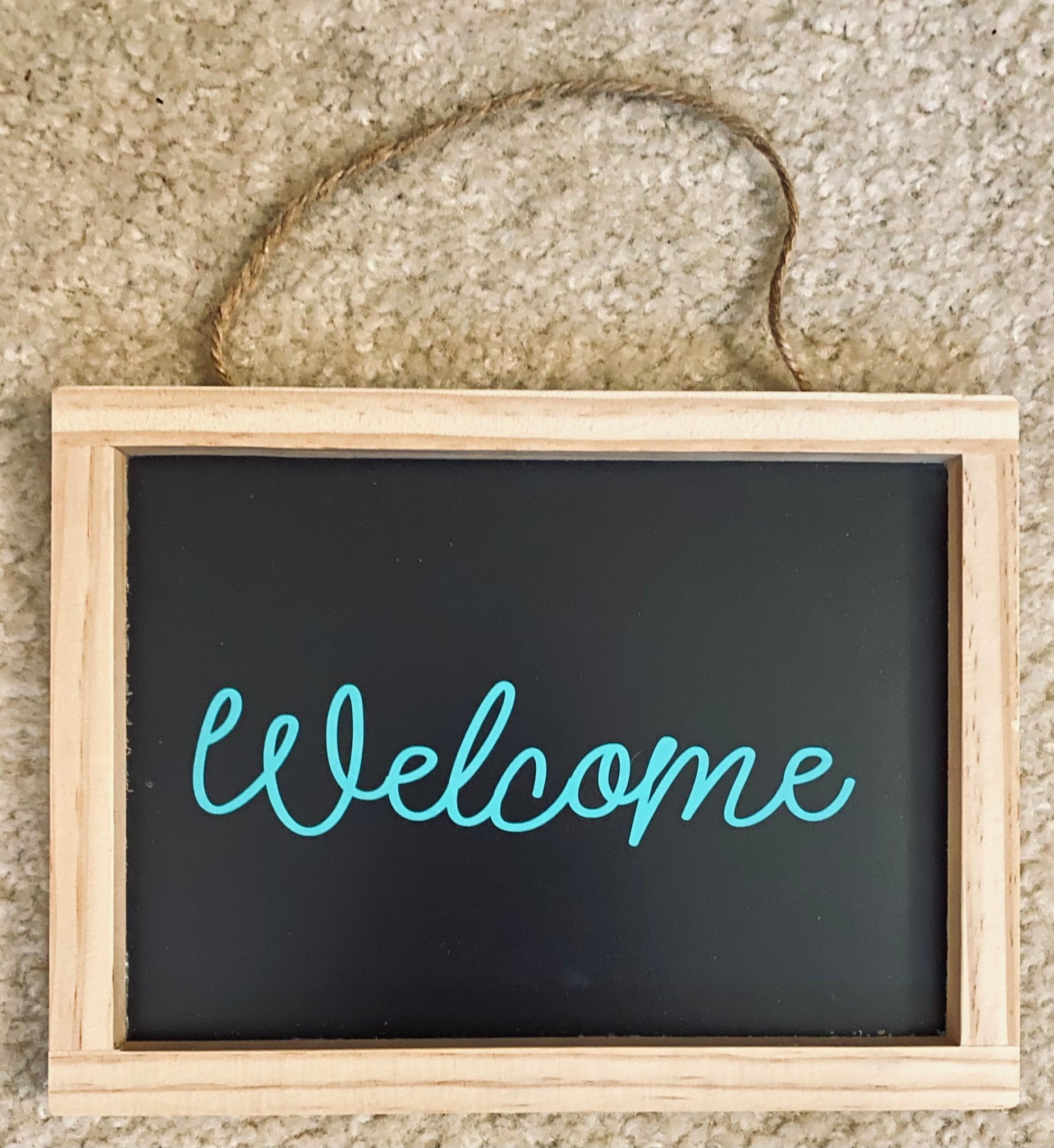 Welcome sign - Blue Cava